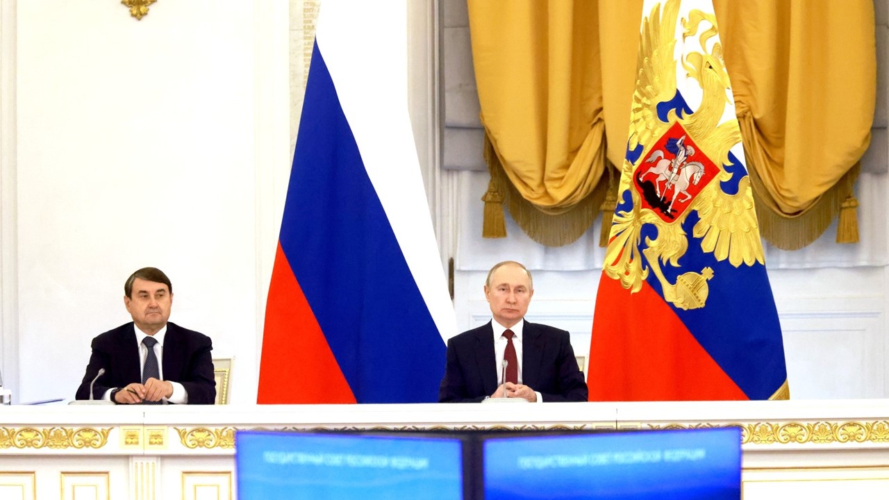 В России внедрят академический курс по основам российской государственности